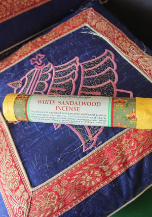 white sandalwood.001